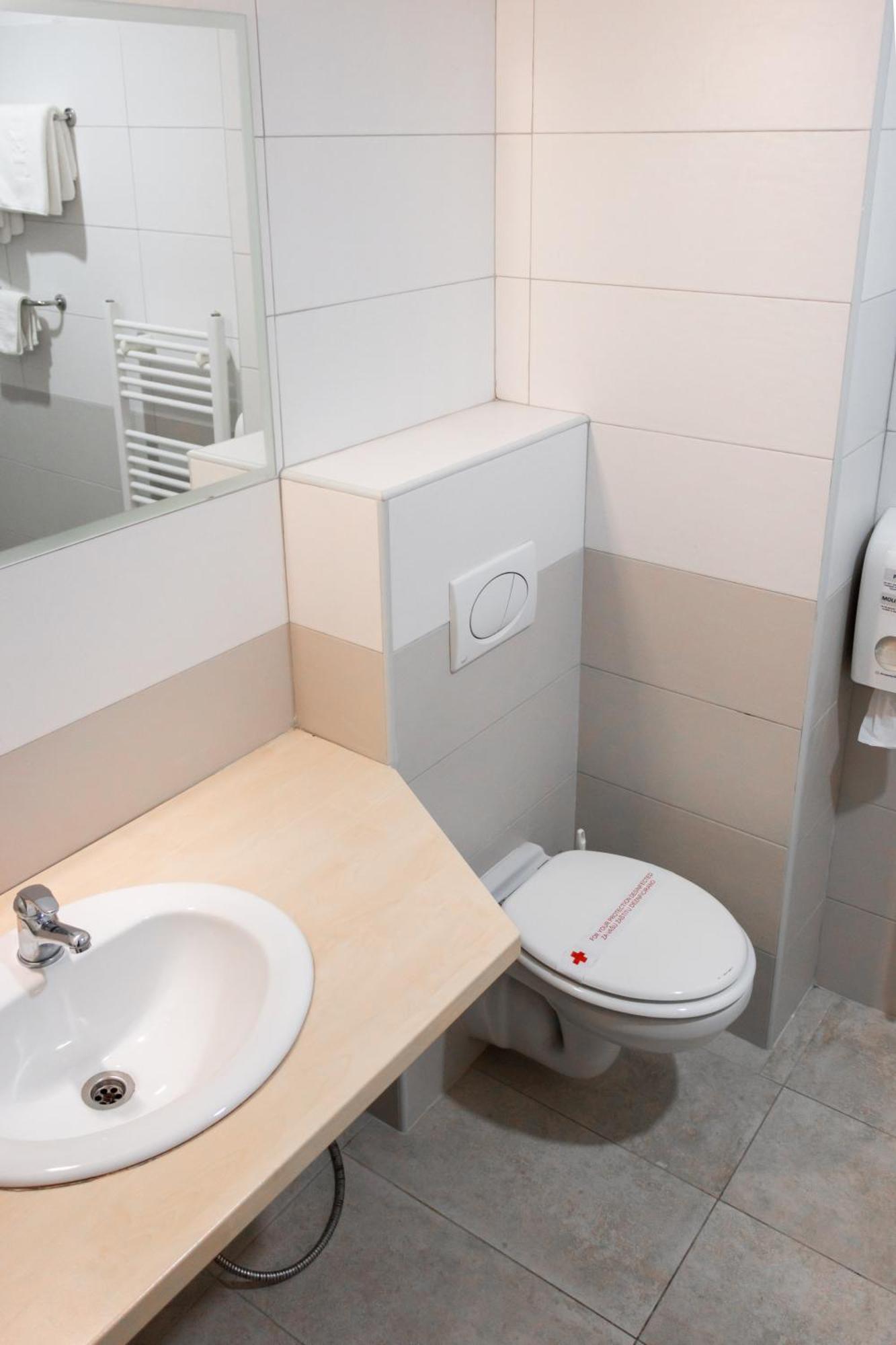 Hotel Saraj Сараево Екстериор снимка