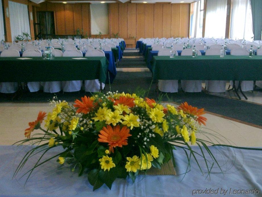 Hotel Saraj Сараево Екстериор снимка